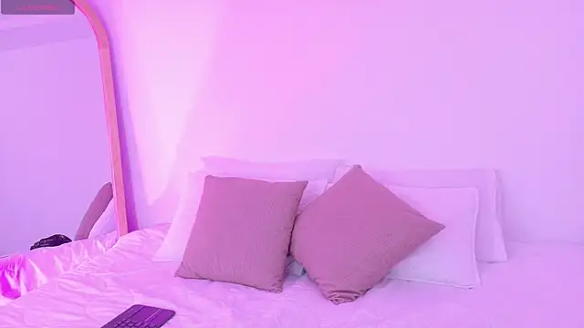 Snapshot of Miss_Ambeer chatting on November 30, 11:25 am Miss Ambeer online show from November 30, 11:25 am