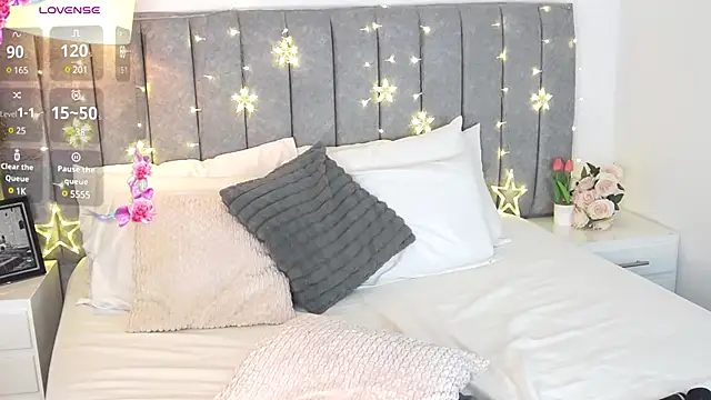 caralella online show from March 14, 11:00 pm