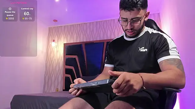 Liam Kleiin online show from March 17, 11:24 am