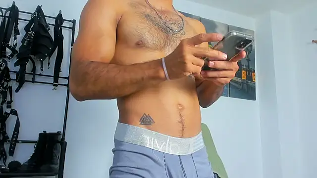 JuanBlade online show from October 29, 11:23 am