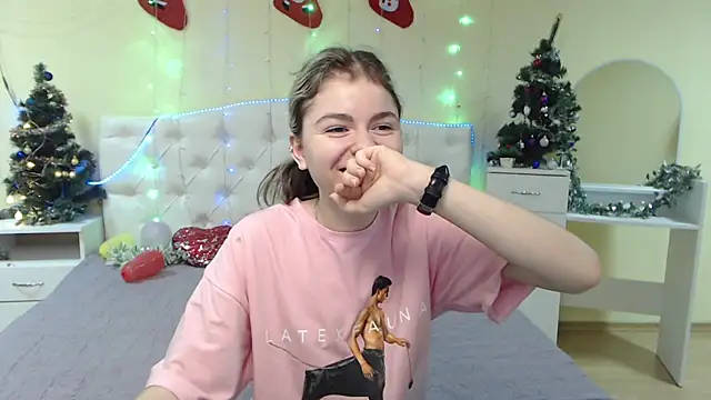 TinaRedly online show from January 14, 12:43 am