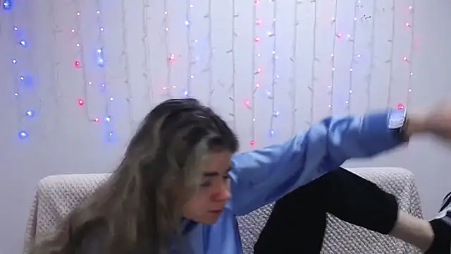 TinaRedly online show from January 27, 3:15 am