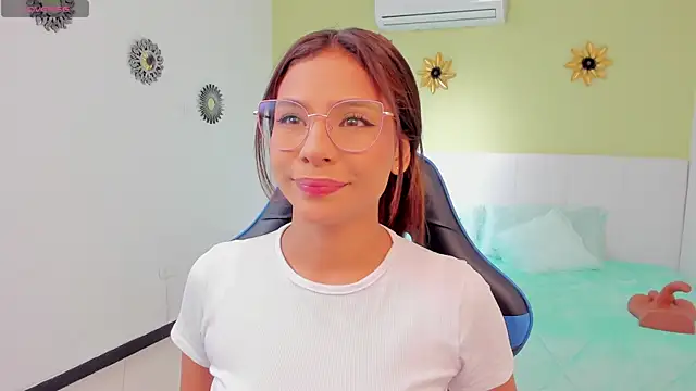 amira cute2 online show from January 31, 9:37 am