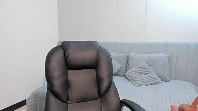 amira cute2 online show from March 19, 9:38 am