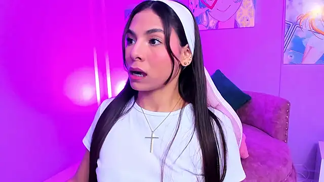 amira cute2 online show from March 12, 12:00 pm