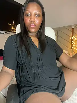 kellya  online show from February 6, 9:38 pm