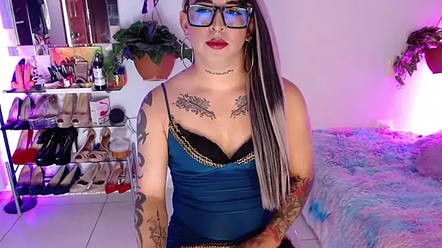 Laveneno ortiz07 online show from May 21, 12:06 am