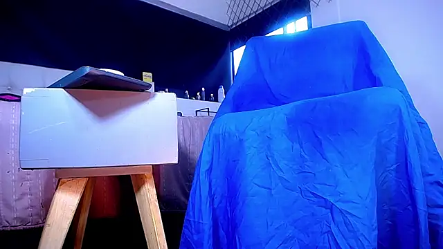 bellatrixx 69 online show from October 18, 11:33 am