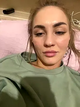 DreamGirl-777 online show from November 7, 1:33 pm