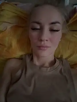 DreamGirl-777 online show from December 18, 10:54 am