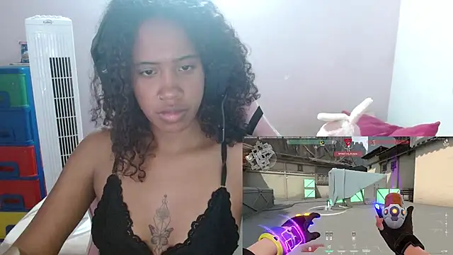 TiffanyRoouse online show from February 22, 1:33 am