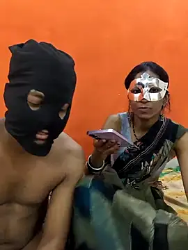 sexycouplemh09 online show from March 10, 5:07 pm