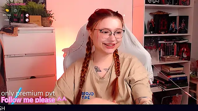 me  hanna online show from November 14, 10:29 pm