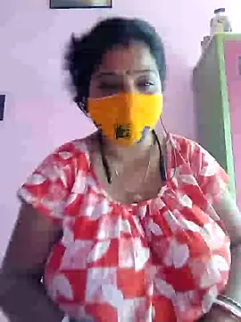 Snapshot of Kayra_34 chatting on February 11, 2:57 am Kayra 34 online show from February 11, 2:57 am