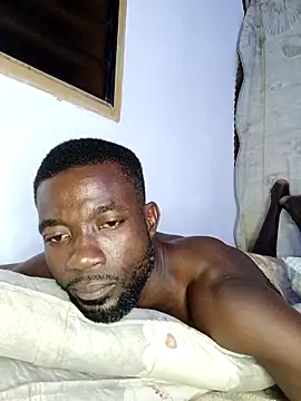 Snapshot of Bulletact chatting on February 4, 10:26 pm Bulletact online show from February 4, 10:26 pm