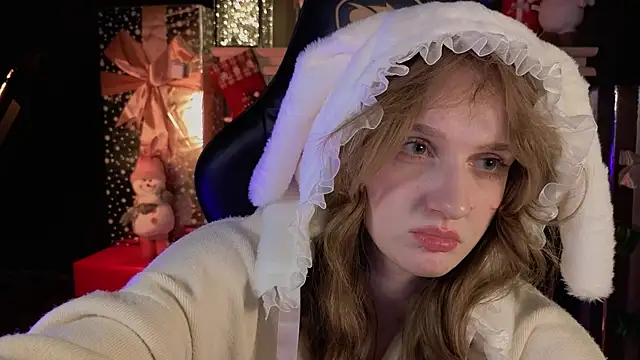 Snapshot of ELLIEJAY chatting on December 21, 2:52 am ELLIEJAY online show from December 21, 2:52 am