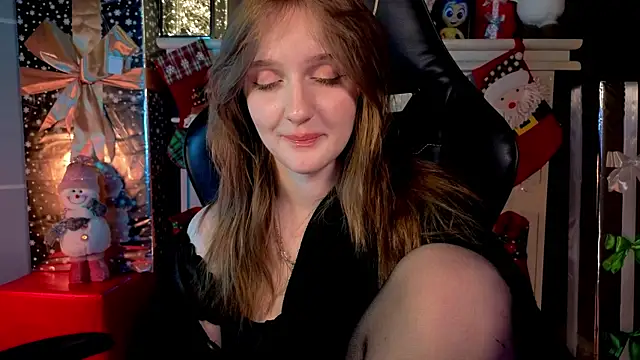 Snapshot of ELLIEJAY chatting on December 23, 2:56 am ELLIEJAY online show from December 23, 2:56 am