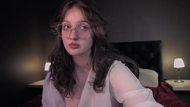 Snapshot of ELLIEJAY chatting on February 10, 2:52 am ELLIEJAY online show from February 10, 2:52 am