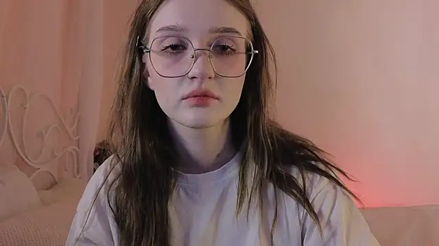 Snapshot of ELLIEJAY chatting on March 20, 8:19 pm ELLIEJAY online show from March 20, 8:19 pm