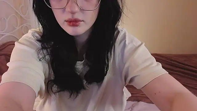 Snapshot of ELLIEJAY chatting on September 17, 8:10 pm ELLIEJAY online show from September 17, 8:10 pm