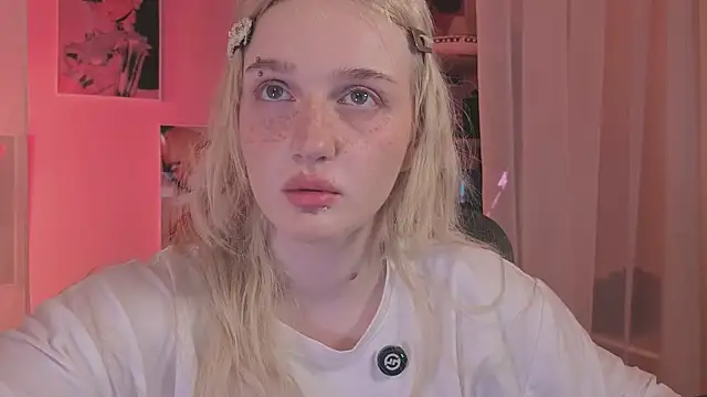 ELLIEJAY online show from June 20, 5:32 am