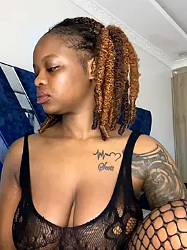 SexxyLunar online show from December 2, 12:38 am