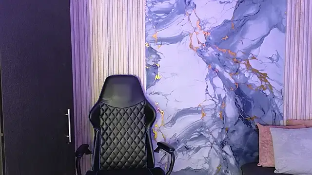 LissaWiild online show from March 6, 8:16 pm