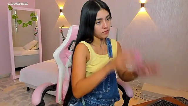 miagomezweb1 online show from January 29, 4:19 pm