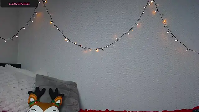 Nicole blonde0 online show from January 5, 8:42 pm