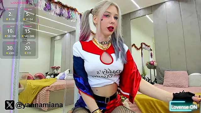 Snapshot of Yanna_miana chatting on October 31, 7:31 am Yanna miana online show from October 31, 7:31 am