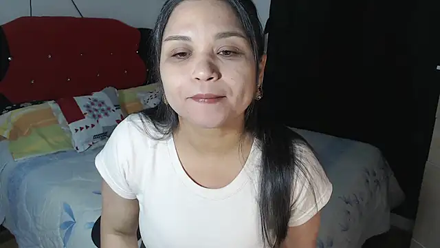 Snapshot of Crystal_milkmature chatting on June 12, 7:02 pm Crystal milkmature online show from June 12, 7:02 pm