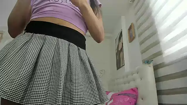 Ammy Queen online show from October 5, 9:34 pm