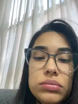 Snapshot of Alexsa_V chatting on May 13, 10:27 pm Alexsa V online show from May 13, 10:27 pm