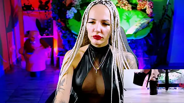 MonicaMaxwel online show from October 7, 11:07 am