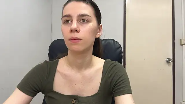 SassyJessi online show from February 16, 7:26 am