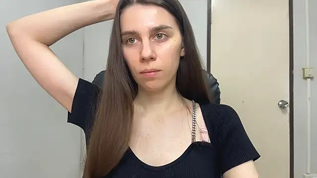 SassyJessi online show from February 18, 7:54 am