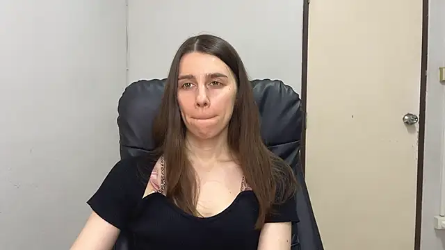 SassyJessi online show from March 13, 10:15 am