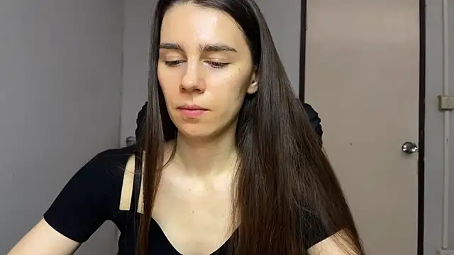 Snapshot of SassyJessi chatting on February 8, 4:16 am SassyJessi online show from February 8, 4:16 am