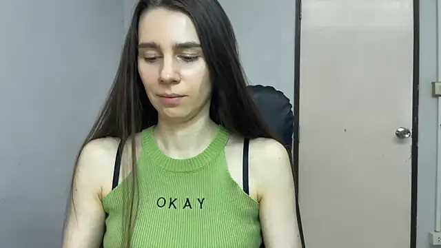 Snapshot of SassyJessi chatting on April 9, 6:19 am SassyJessi online show from April 9, 6:19 am