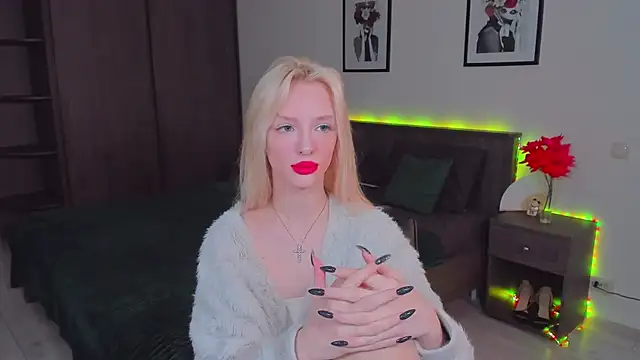 AleksaBlonde online show from January 18, 11:21 am