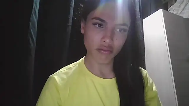Snapshot of Samys_World chatting on September 22, 12:56 am Samys World online show from September 22, 12:56 am