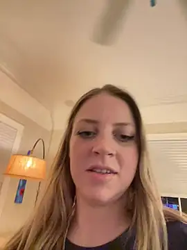 molly witha chance online show from January 31, 12:06 am