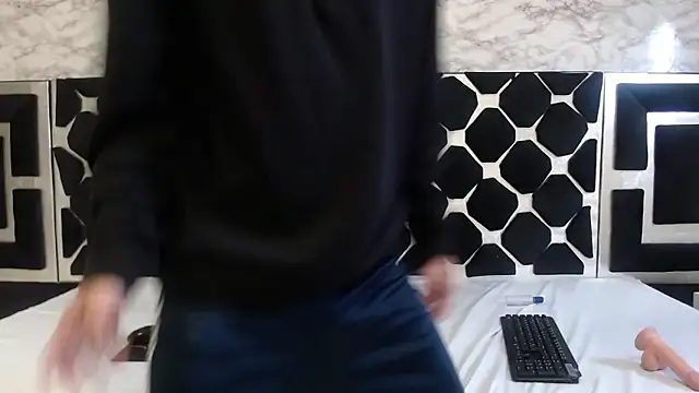 thiago19s online show from June 3, 2:33 pm