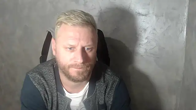 Snapshot of ANGELALEXYNO2024 chatting on December 17, 2:45 pm ANGELALEXYNO2024 online show from December 17, 2:45 pm