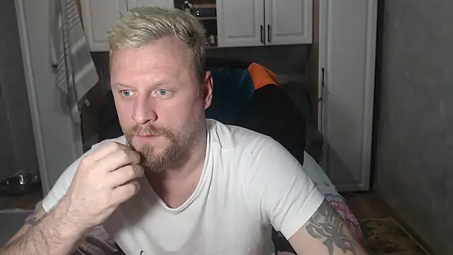 Snapshot of ANGELALEXYNO2024 chatting on January 6, 2:10 pm ANGELALEXYNO2024 online show from January 6, 2:10 pm