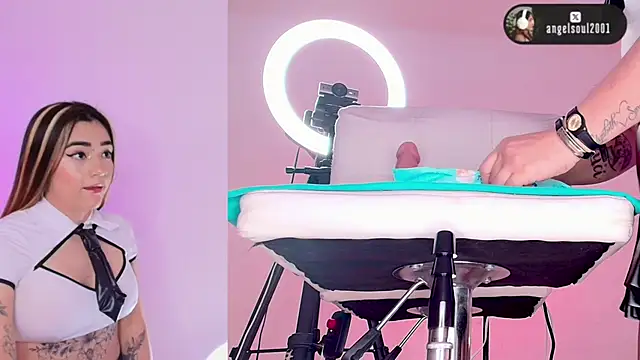 Angelst   online show from February 7, 7:23 am