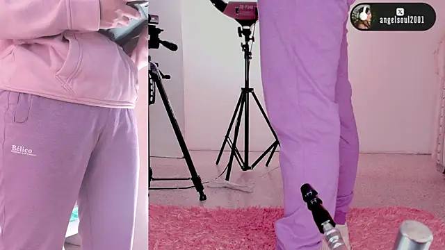 Angelst   online show from February 28, 7:09 am