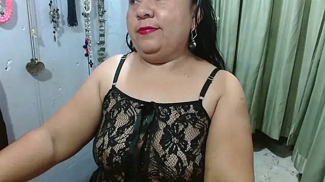 CanelaCollins online show from December 14, 6:41 am