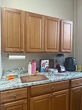 Snapshot of quinnmariexo chatting on January 18, 6:34 pm quinnmariexo online show from January 18, 6:34 pm