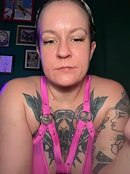 quinnmariexo online show from July 11, 7:16 pm